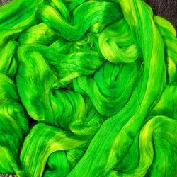 Bright Green silk : Bright Green